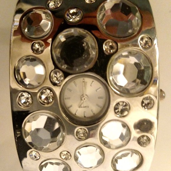 Retro Vintage Rhinestone Cuff Watch Geneva Chrome Tone - Picture 1 of 15